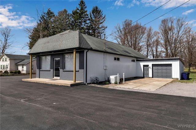 12482 Broadway Street, Alden, NY 14004