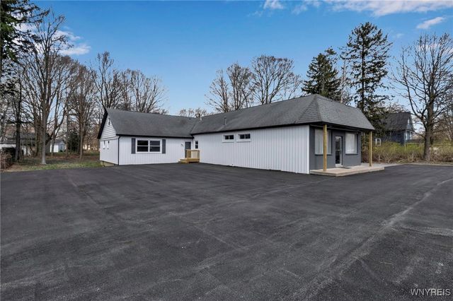 12482 Broadway Street, Alden, NY 14004