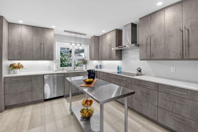 11949 Date Palm Drive, Boynton Beach, FL 33436