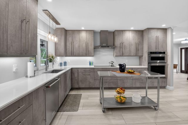 11949 Date Palm Drive, Boynton Beach, FL 33436