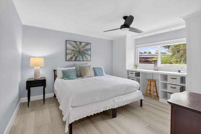 11949 Date Palm Drive, Boynton Beach, FL 33436