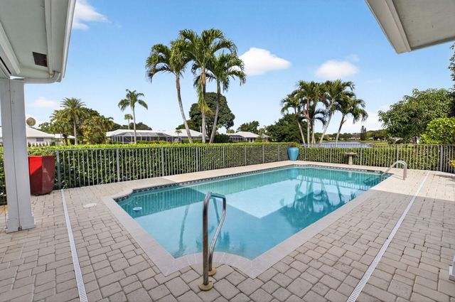 11949 Date Palm Drive, Boynton Beach, FL 33436