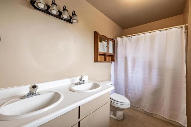 380 Hillside Road, San Juan Bautista, CA 95045