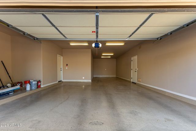 1515 E APOLLO Road, Phoenix, AZ 85042