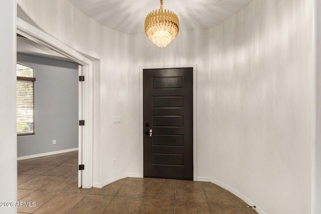 1515 E APOLLO Road, Phoenix, AZ 85042