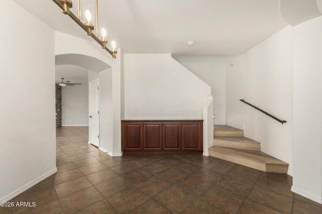 1515 E APOLLO Road, Phoenix, AZ 85042