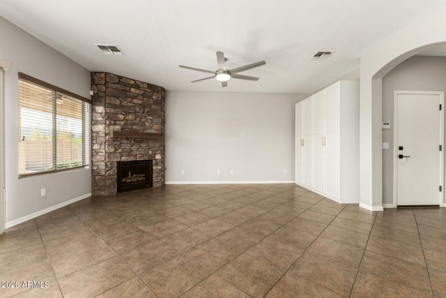 1515 E APOLLO Road, Phoenix, AZ 85042