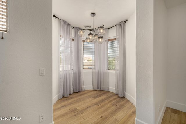 1515 E APOLLO Road, Phoenix, AZ 85042