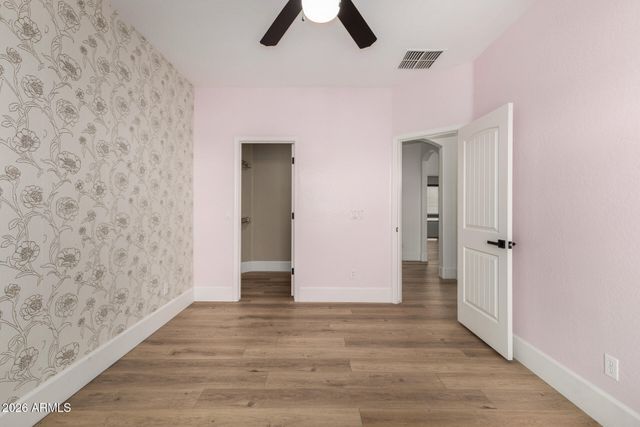 1515 E APOLLO Road, Phoenix, AZ 85042