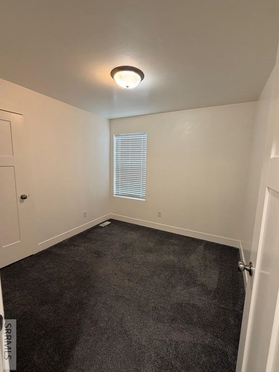 Image 10 of property listing at 3660 S Yvonne Way, Ammon, ID 83406