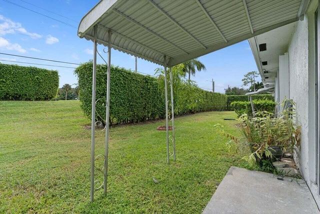 5036 Alfred Drive, West Palm Beach, FL 33417