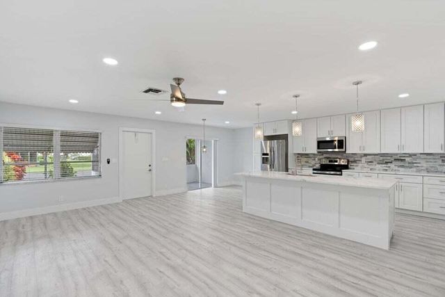 5036 Alfred Drive, West Palm Beach, FL 33417