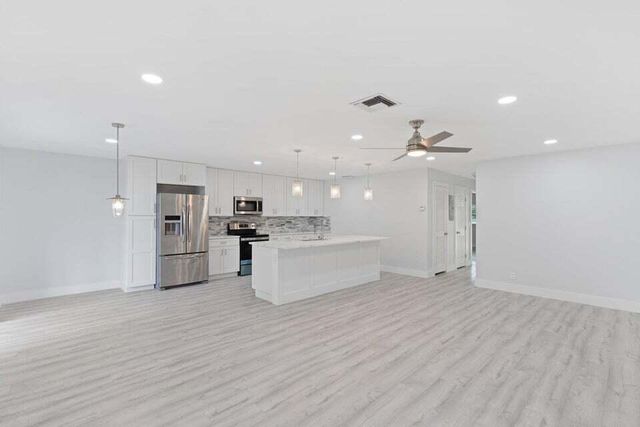 5036 Alfred Drive, West Palm Beach, FL 33417