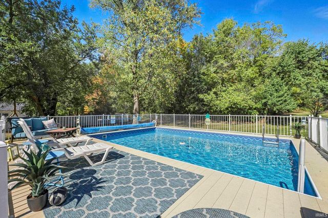 410 W 150 N, Columbia City, IN 46725