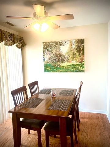 208 Gazebo Circle 208, Reading, MA 01867