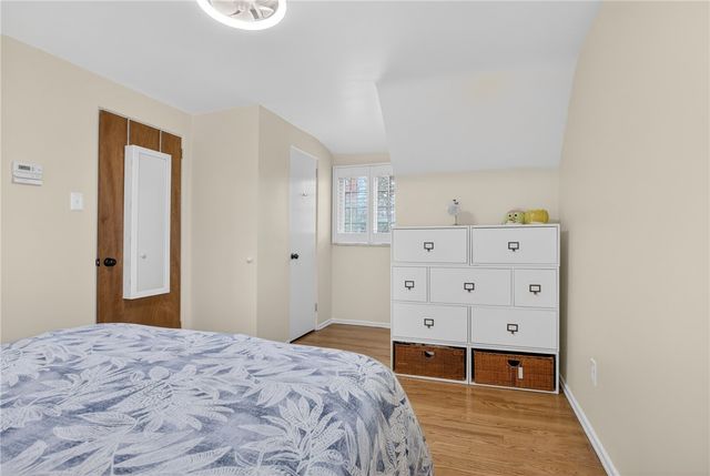 832 Ella St, Mt Lebanon, PA 15243