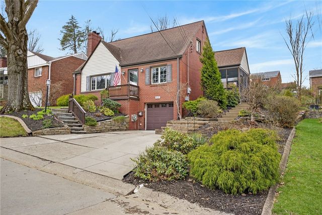 832 Ella St, Mt Lebanon, PA 15243