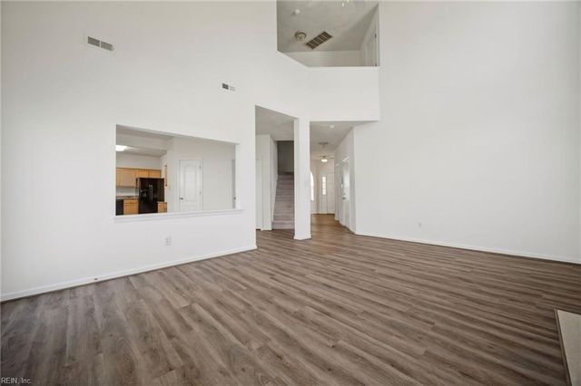 492 Shakespeare DR, Virginia Beach, VA 23452