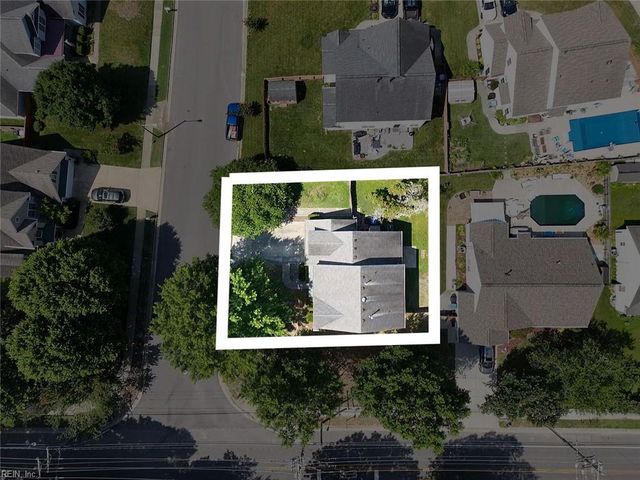 492 Shakespeare DR, Virginia Beach, VA 23452