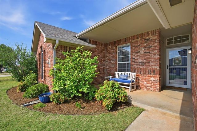 705 Cactus Court, Yukon, OK 73099