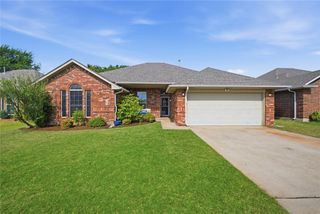 705 Cactus Court, Yukon, OK 73099