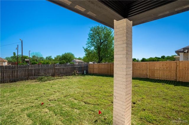1124 Washington Avenue, Mission, TX 78572