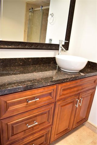 9360 Sunrise Lakes Blvd 111, Sunrise, FL 33322