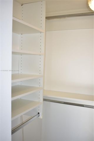 9360 Sunrise Lakes Blvd 111, Sunrise, FL 33322