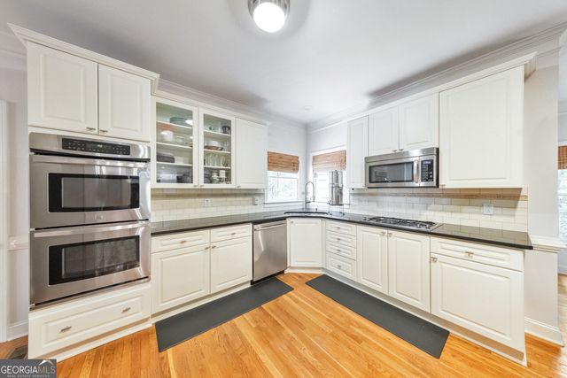1328 Benbrooke Lane NW, Acworth, GA 30101