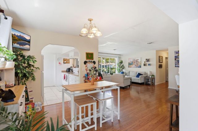 2169 NE 62nd Court, Fort Lauderdale, FL 33308
