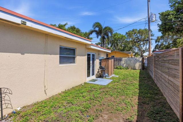 2169 NE 62nd Court, Fort Lauderdale, FL 33308