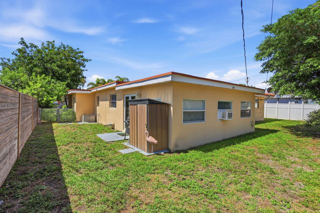 2169 NE 62nd Court, Fort Lauderdale, FL 33308