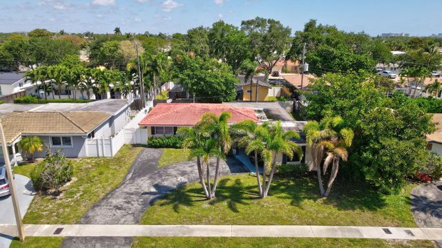 2169 NE 62nd Court, Fort Lauderdale, FL 33308