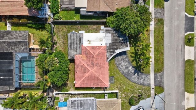 2169 NE 62nd Court, Fort Lauderdale, FL 33308
