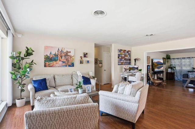 2169 NE 62nd Court, Fort Lauderdale, FL 33308