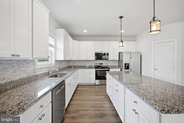 120 NUGGET WAY, Martinsburg, WV 25405