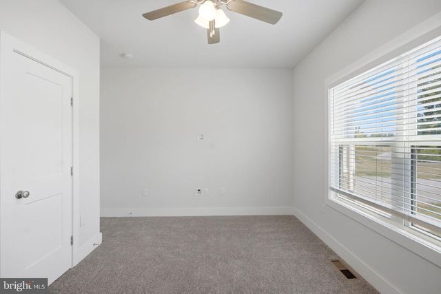 120 NUGGET WAY, Martinsburg, WV 25405