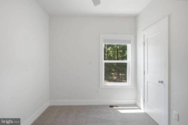 120 NUGGET WAY, Martinsburg, WV 25405