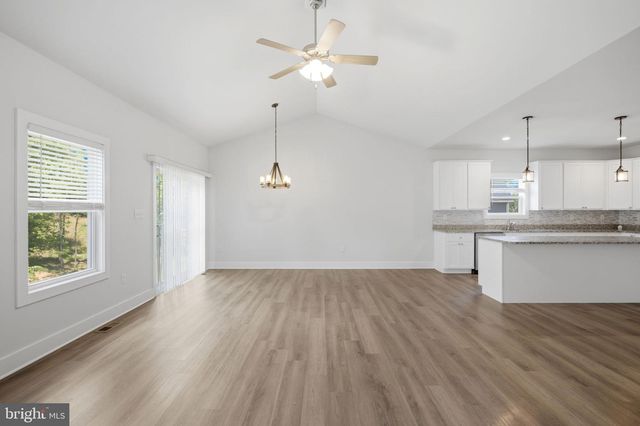 120 NUGGET WAY, Martinsburg, WV 25405