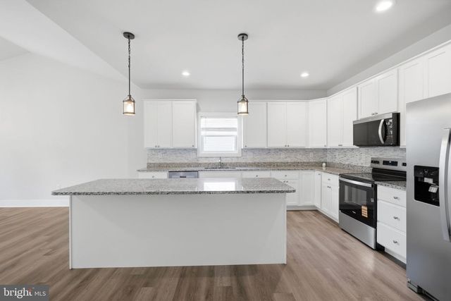 120 NUGGET WAY, Martinsburg, WV 25405