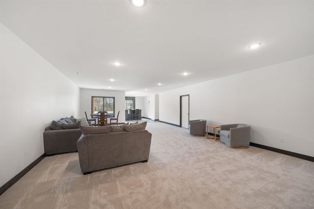 248 Cedar Ranch St, Derby, KS 67037