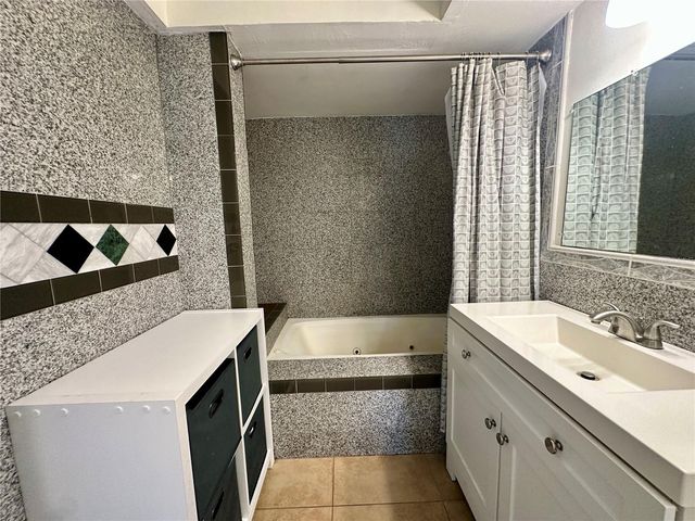 3240 BRIAR CLIFF DRIVE, Holiday, FL 34691