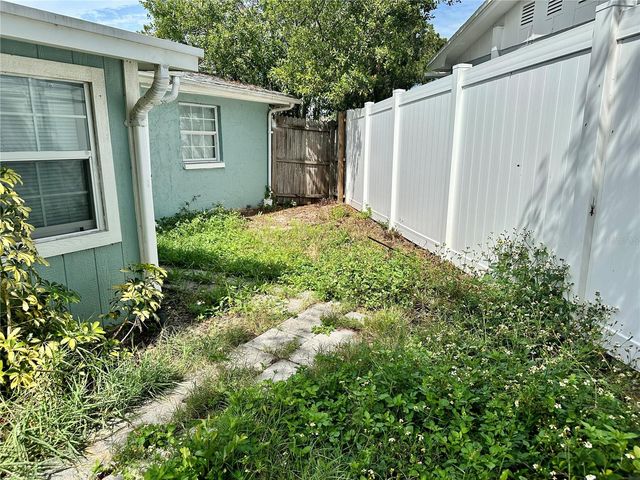 3240 BRIAR CLIFF DRIVE, Holiday, FL 34691