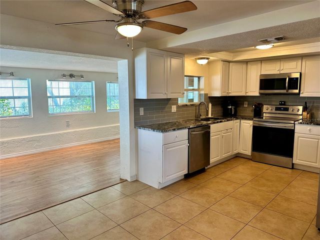 3240 BRIAR CLIFF DRIVE, Holiday, FL 34691