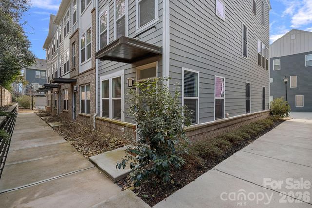 4012 Capital Ridge Court, Charlotte, NC 28205