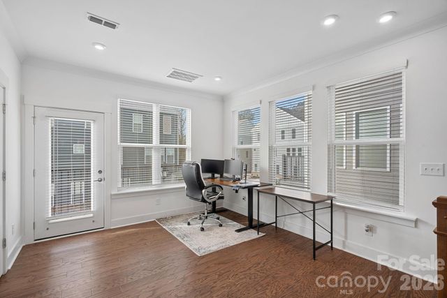 4012 Capital Ridge Court, Charlotte, NC 28205