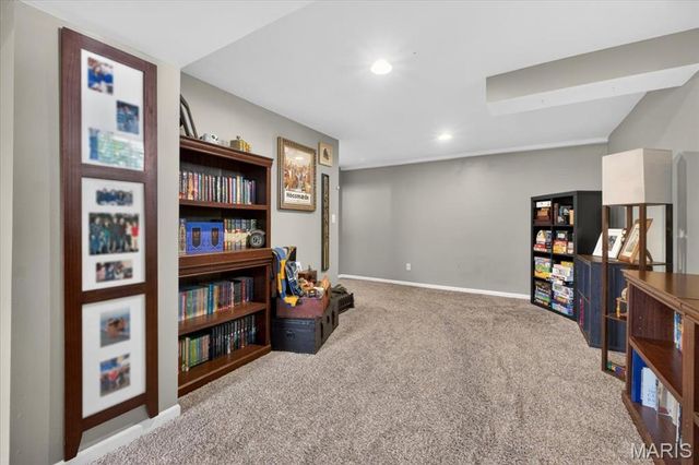 4062 Bristol Bay Drive, St Charles, MO 63304