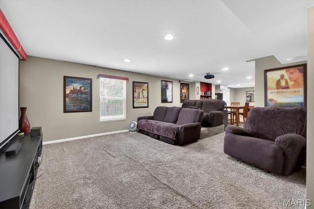 4062 Bristol Bay Drive, St Charles, MO 63304