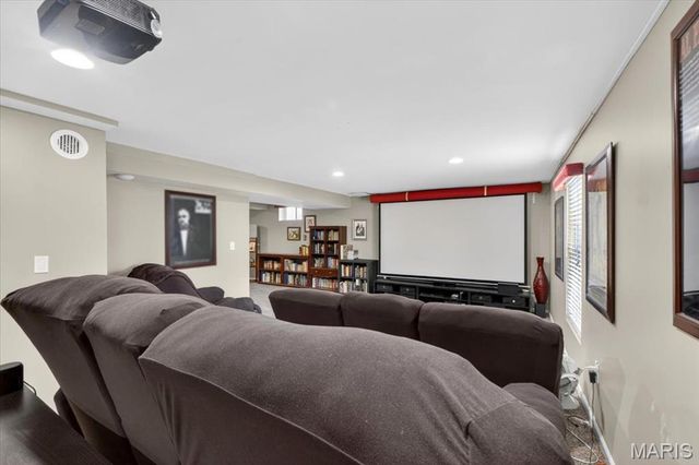 4062 Bristol Bay Drive, St Charles, MO 63304