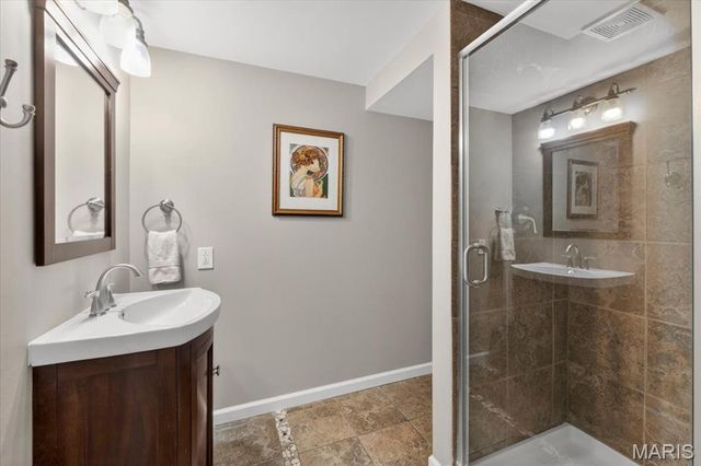 4062 Bristol Bay Drive, St Charles, MO 63304